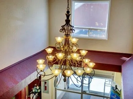 Lakeview Inns & Suites - Chetwynd 